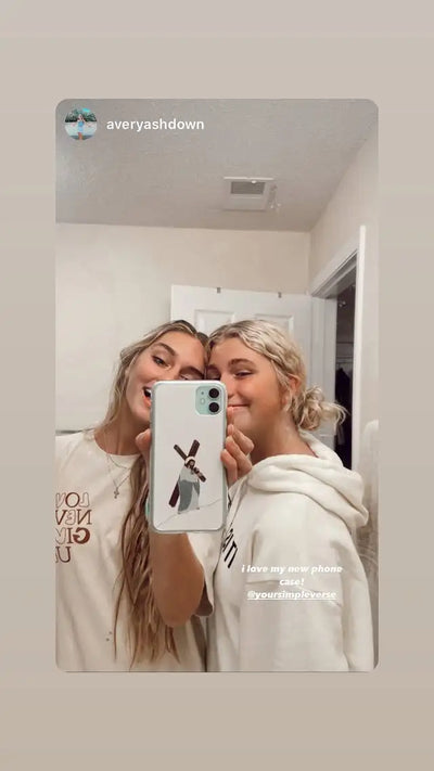 Customer selfie by @averyashdown with Simpleverse Christian iPhone case featuring Jesus carrying the cross